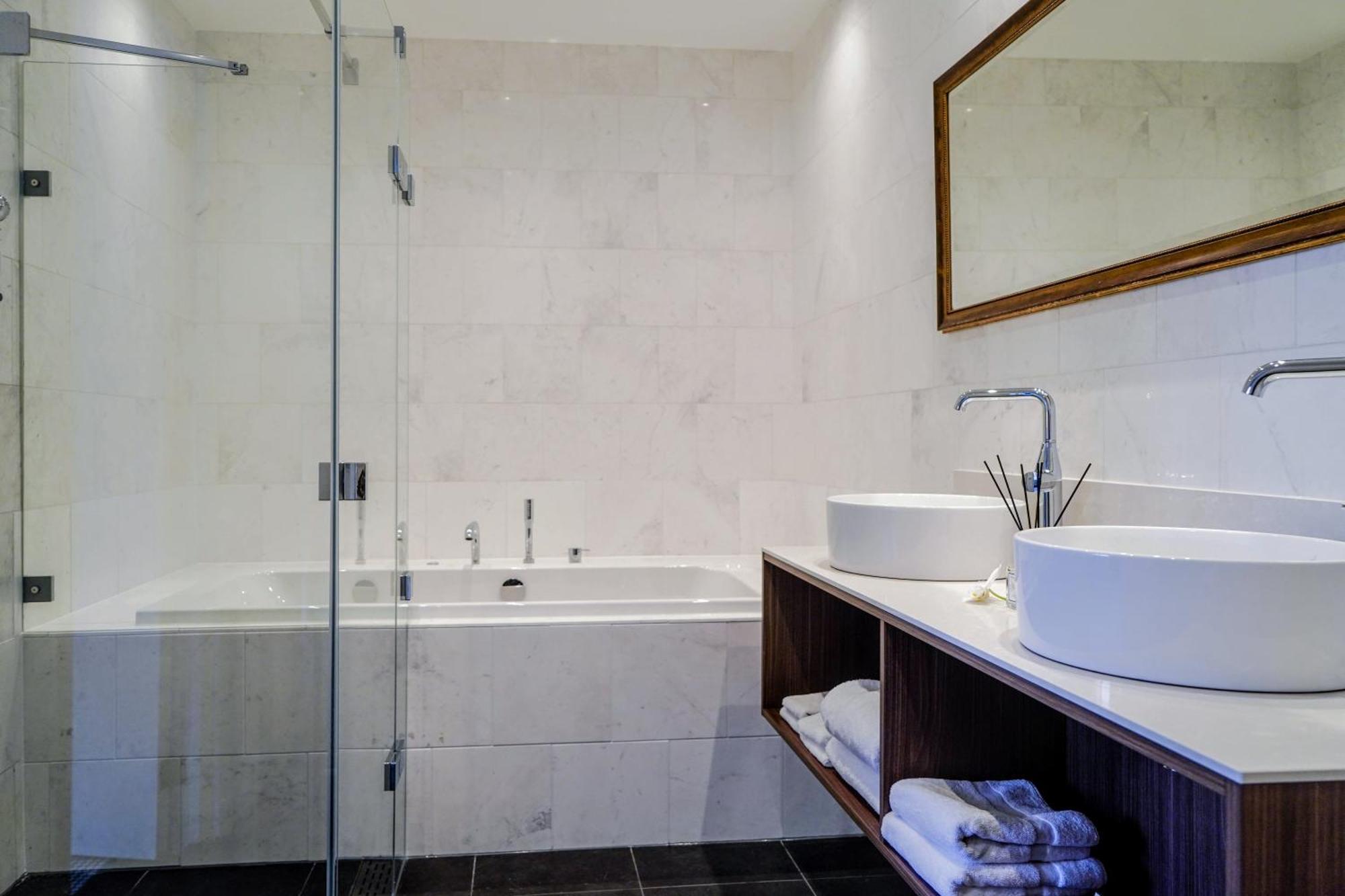 Central Park Voorburg - Relais & Chateaux Ngoại thất bức ảnh