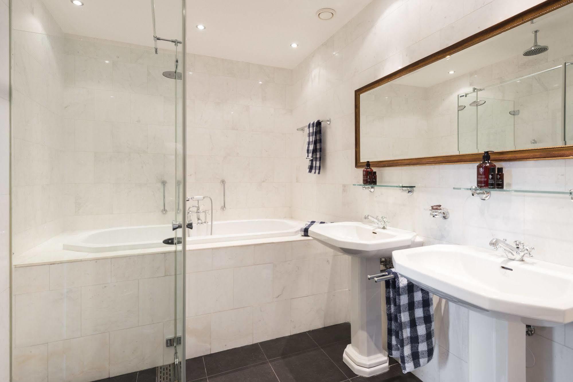 Central Park Voorburg - Relais & Chateaux Ngoại thất bức ảnh